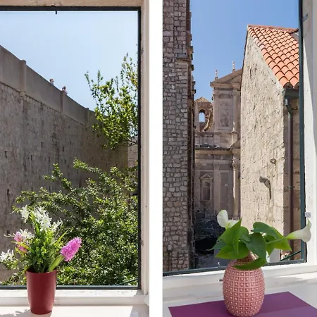 Holiday La Strada- Three Bedroom Holiday With Terrace Dubrovnik