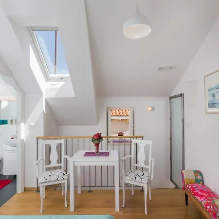Holiday La Strada- Three Bedroom Holiday With Terrace Dubrovnik