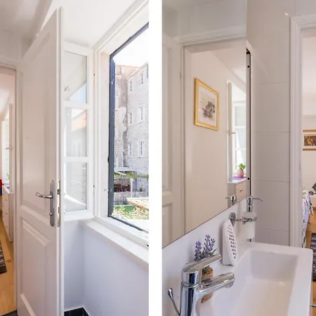 Holiday La Strada- Three Bedroom Holiday With Terrace 公寓 *